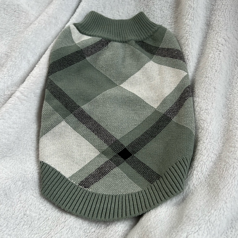 Knit Dog Sweater, Size Small, Green Plaid